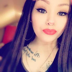 Meet your Posher, Janeth